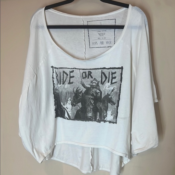 Hips & Hair White Graphic Women's Top Ride or Die crop Tshirt size large - Picture 1 of 7
